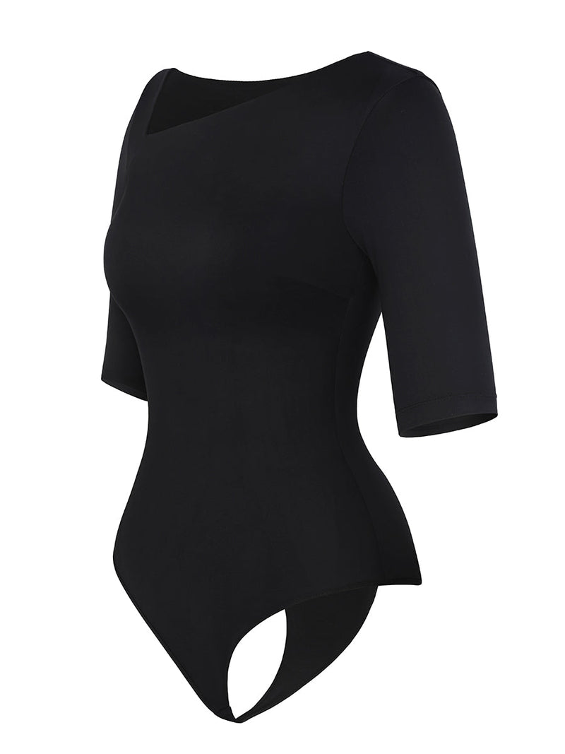 Body modelujące z wycięciem
