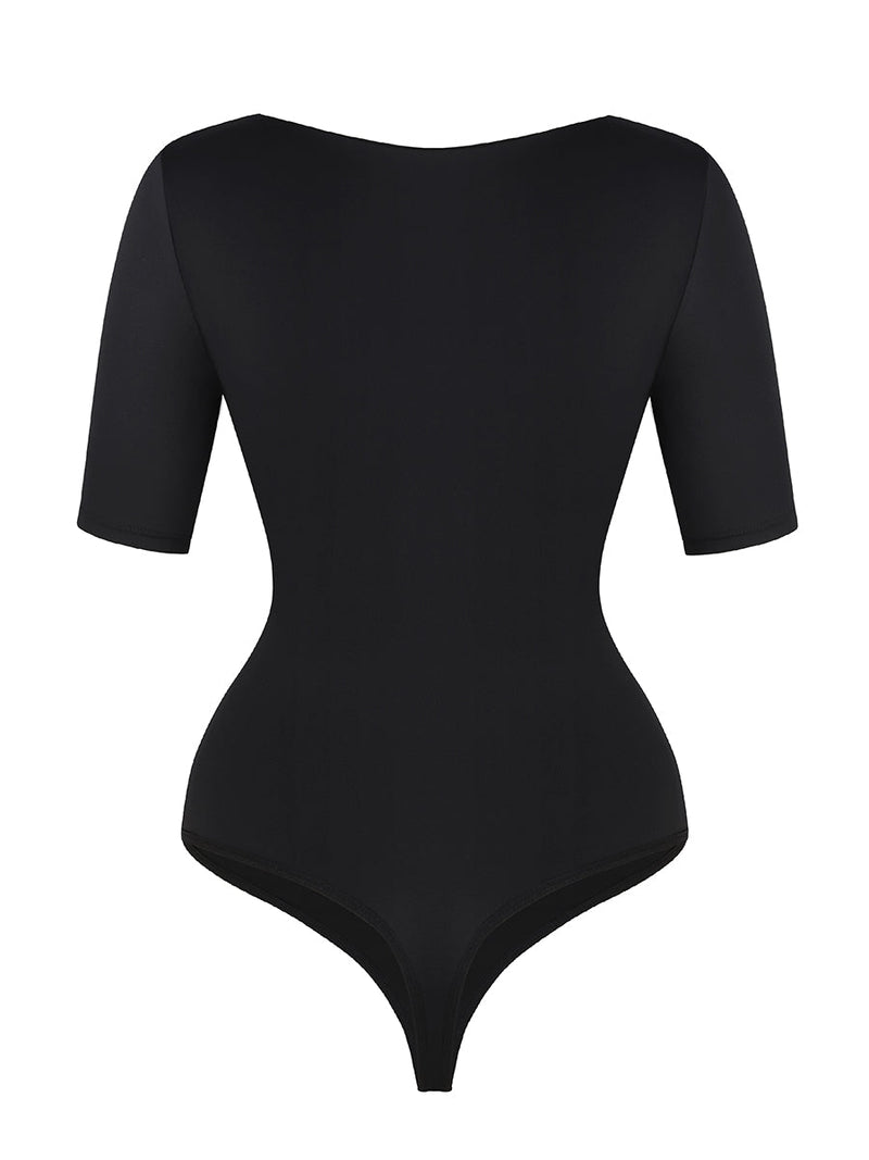 Body modelujące z wycięciem